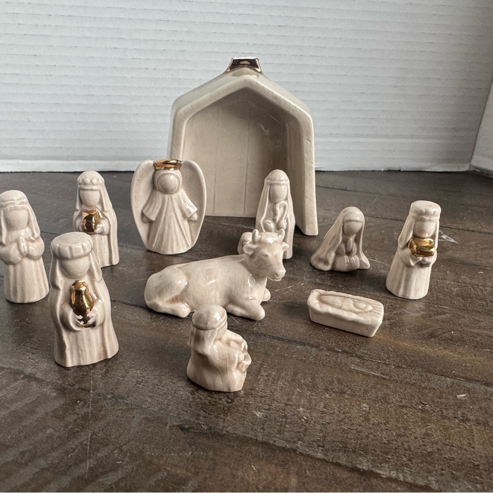 Ceramic Nativity Scene Set with Gold Accents